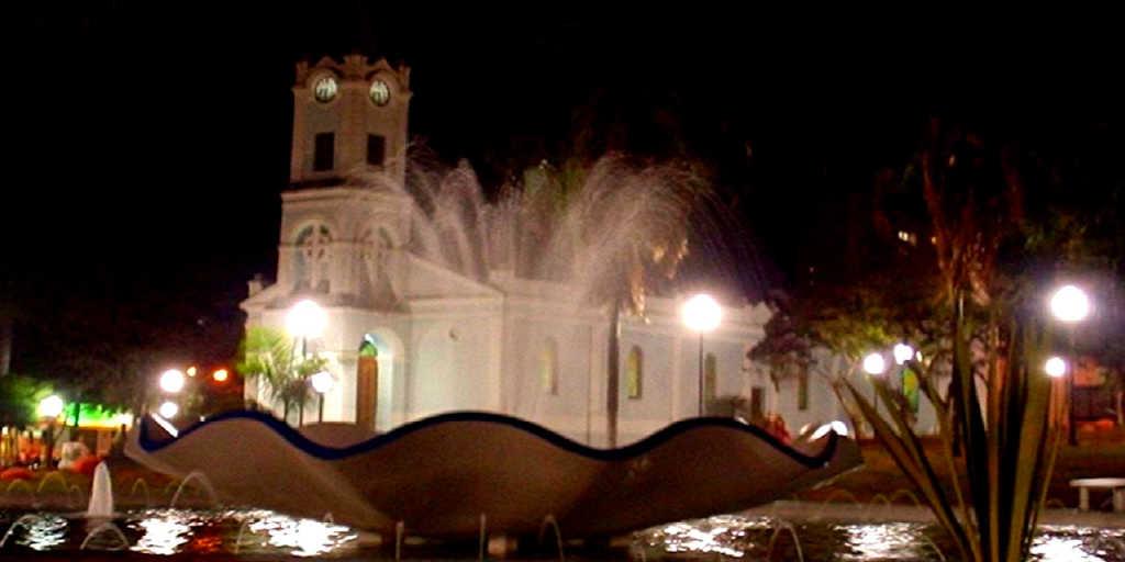 Praça da Igreja de Taquaritinga