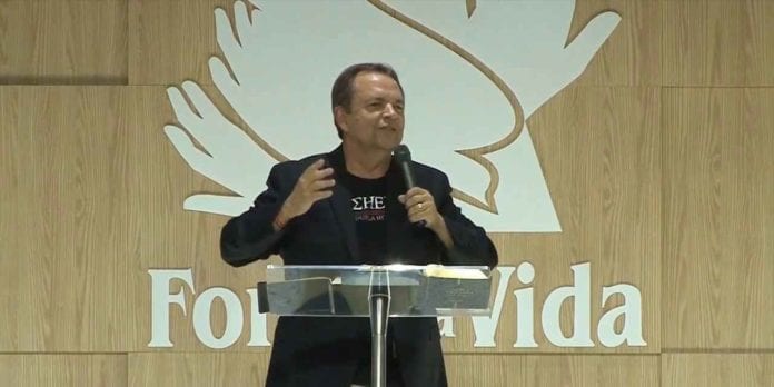Fundador da Igreja Fonte da Vida, César Augusto