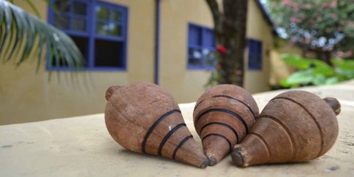 Pião - Casa de Portinari