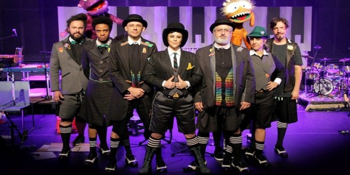 PATO FU - FEIRA DO LIVRO