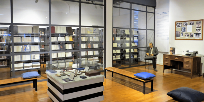 Acervo com mais de 2,8 mil livros1