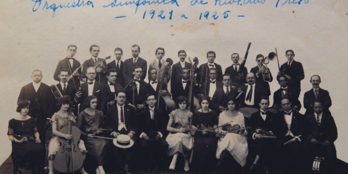 📸💫 Exposição fotográfica celebra os 100 anos da Orquestra Sinfônica de Ribeirão Preto! 💫📸