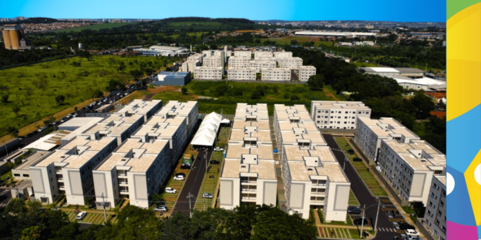 Tarcísio de Freitas entrega 118 moradias e anuncia novas iniciativas habitacionais em casa apartamento