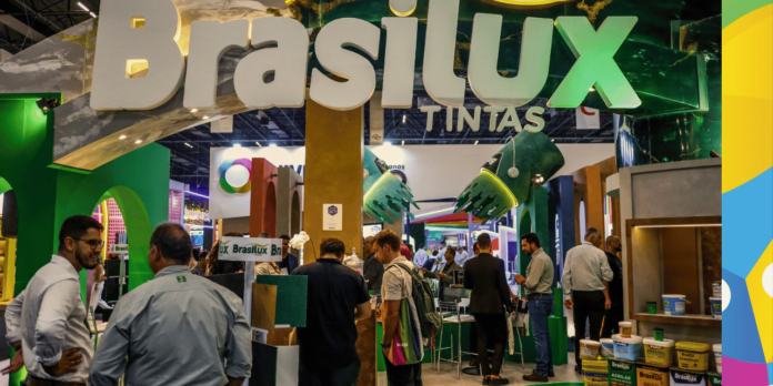 🎨 Brasilux Tintas Brilha na Haus Decor com Lançamentos Inovadores! 🏆